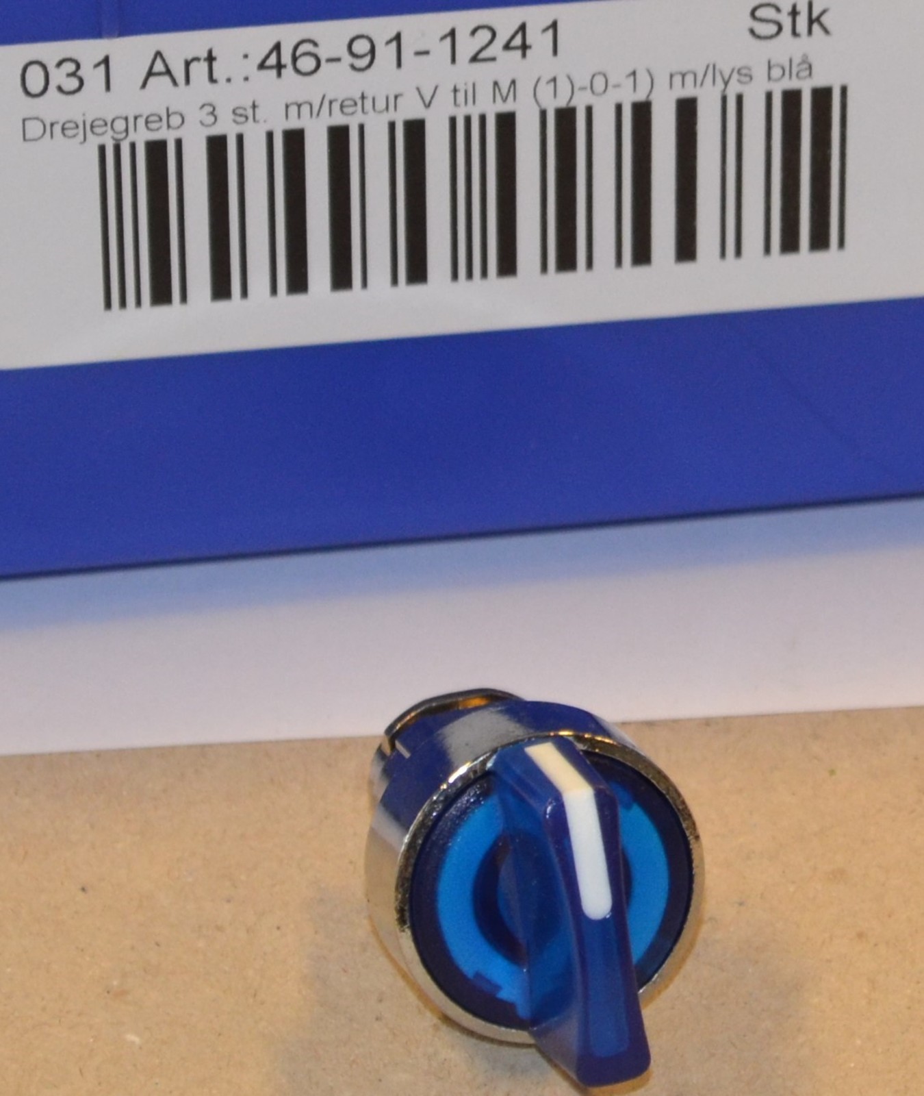 Rotary switch with light return V to M blue